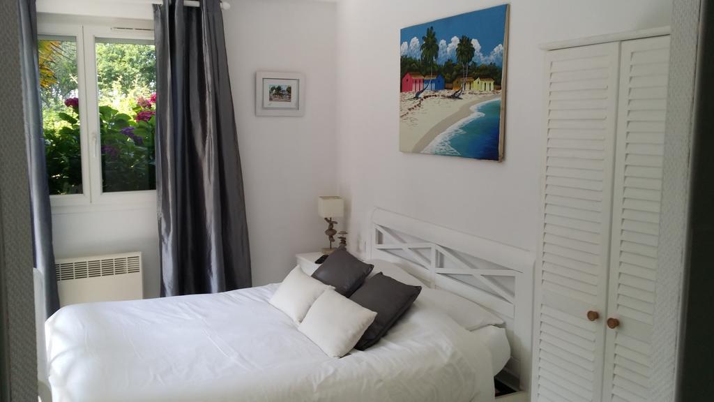 Villa Caraibes La Hume Room photo